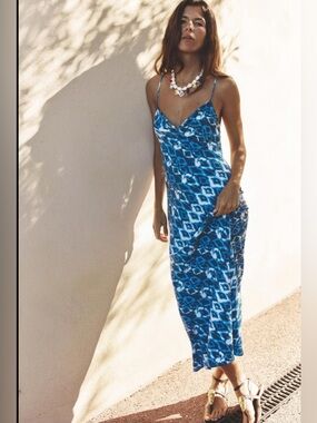 Zara Midi Blue And White Pattern Dress